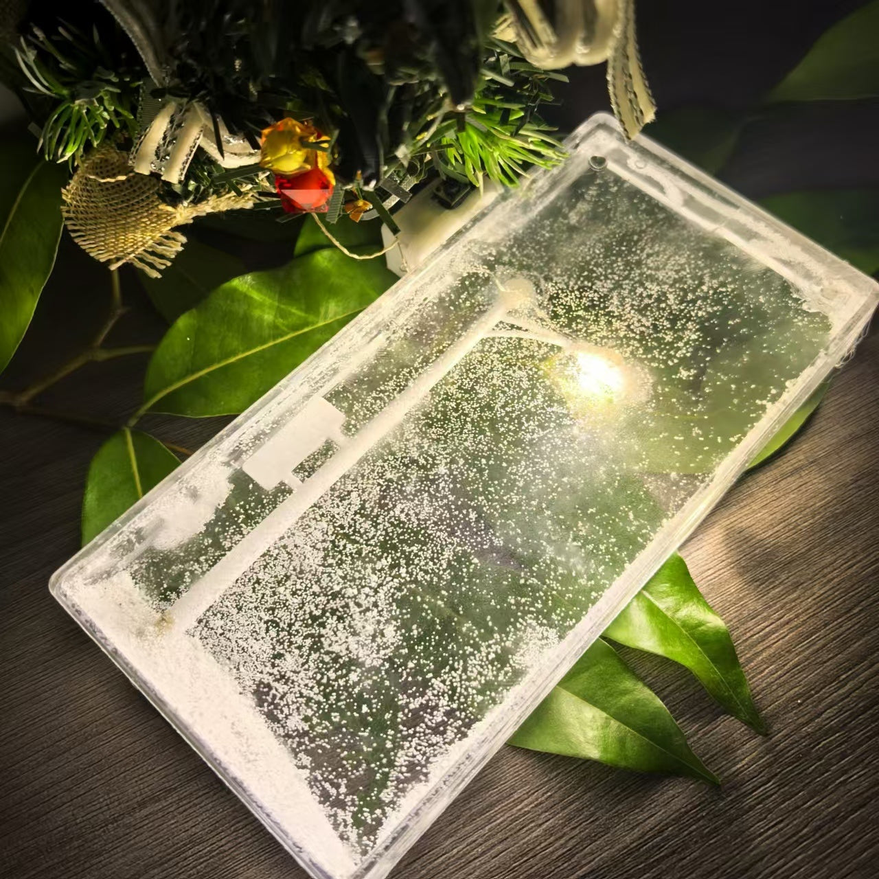 DIY Snowy Night Street Lamp - Handmade Transparent Lightbox - Christmas Gift - 6.1 x 3 x 0.8 inches - Electronic UV Resin Lamp